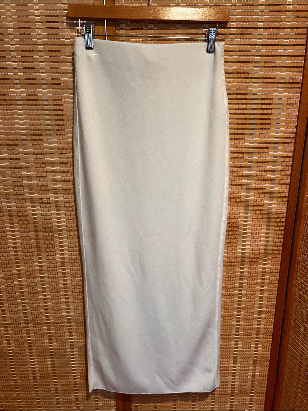 ELIE. TAHARI Maxi Pencil Skirt In Off White